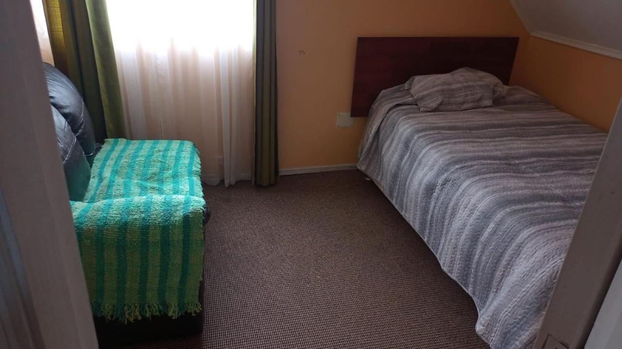Cabanas Y Hostal Tepual Πουέρτο Μοντ Εξωτερικό φωτογραφία